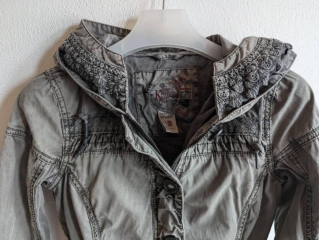 Khujo Jacken: Khujo Jacke Gr. S, top Zustand – Gebraucht aus Chur von Ronja777 2