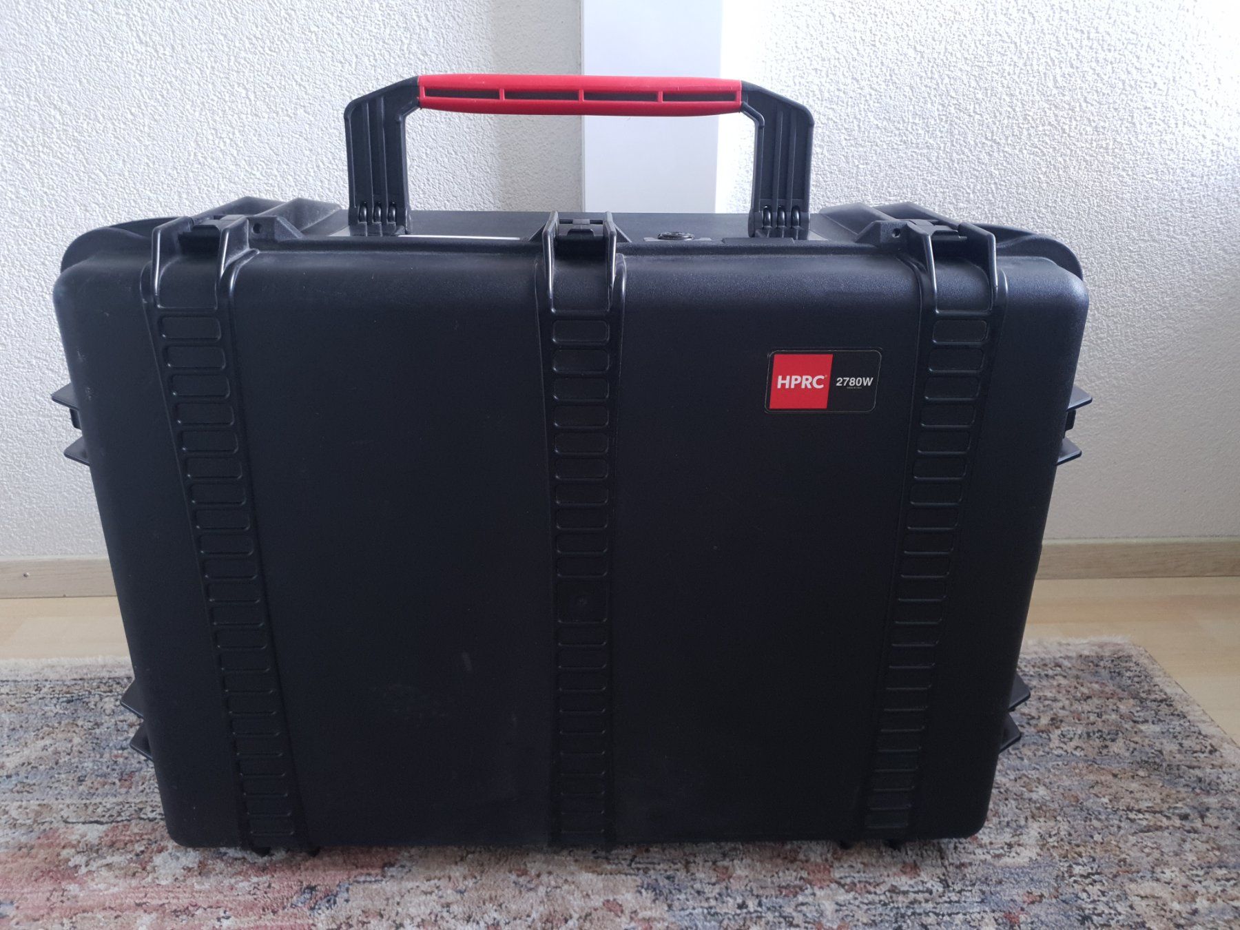 Reisekoffer: HPRC2780W  KUNSTHARZKOFFER – Gebraucht aus liestal von Traxxas.Summit- 3