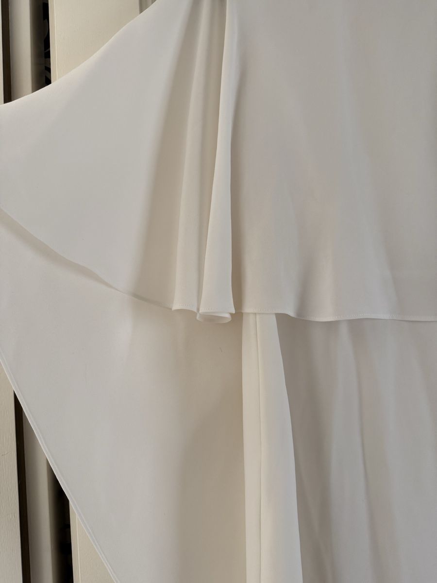 Kleider: BCBGMAXAZRIA White Cocktail Dress – Gebraucht aus Corsier-sur-Vevey von Kristina.Nova 5