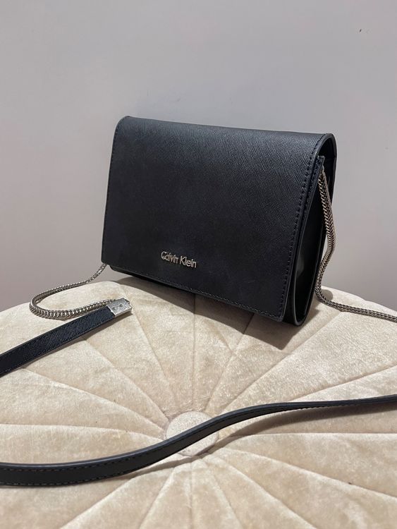 Verwunderlich Calvin Klein Umhngetasche Schwarz Bild