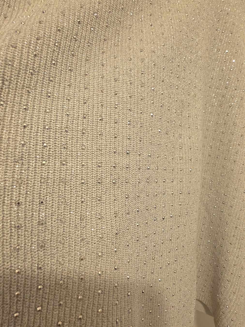 Tops: Silbernes Top mit Glitzer Grösse M neu – Neu (gemäss Beschreibung) aus Laupen ZH von Kaddy 2