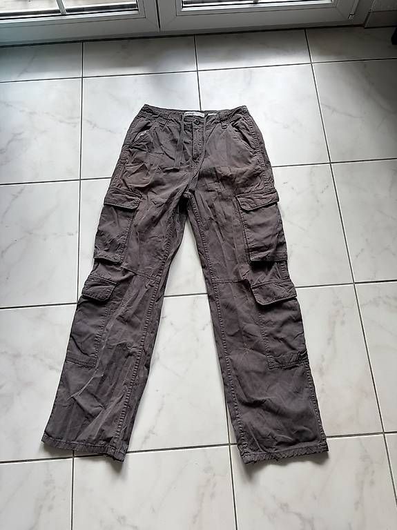 Jeans: Bershka Jeans  – Usato da Fahrwangen venduto da ste_v7sm