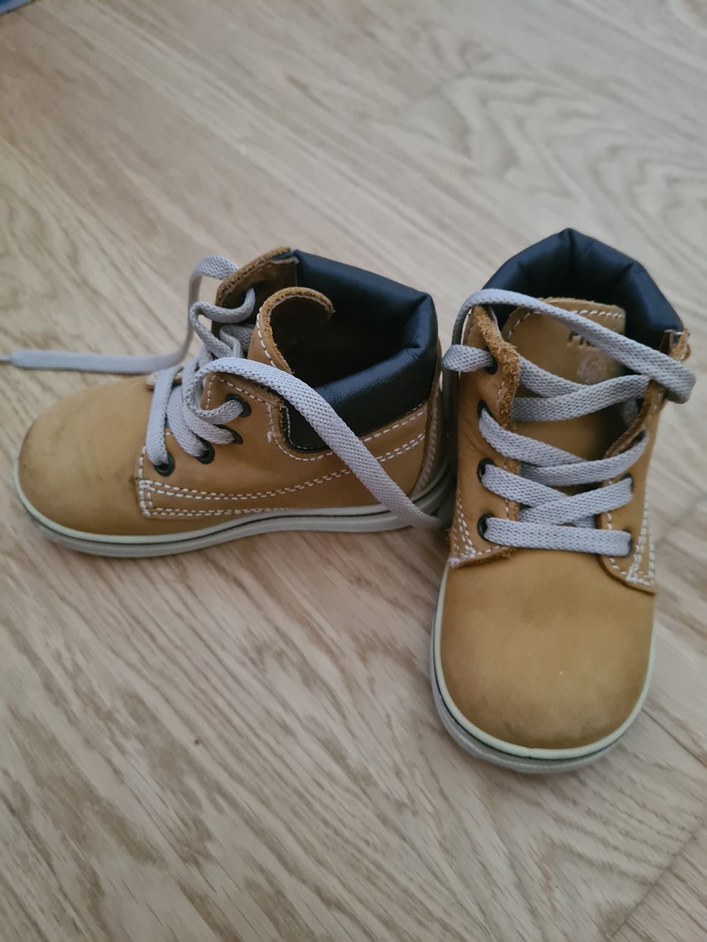 Primigi Scarpe per ragazzi: Primigi Schuhe Grösse 21  – Usato da Horw venduto da Mirii91 1