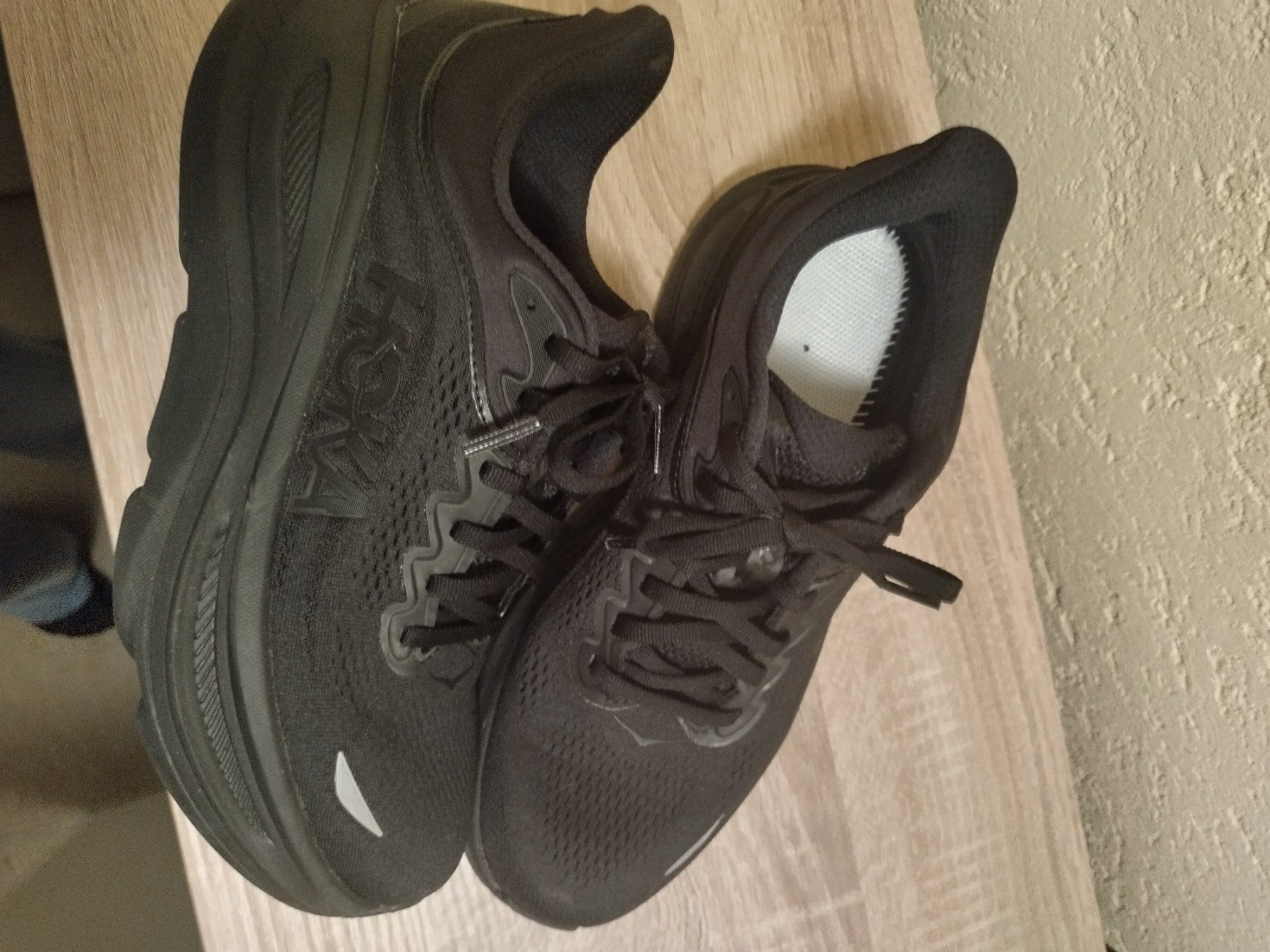 Hoka One One Scarpe da donna: Shuhe – Nuovo (secondo la descrizione) da Emmenbrücke venduto da 65charly 1