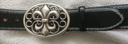Gürtel mit Fleur de Lis Schnalle schwarz Lack Grösse 100