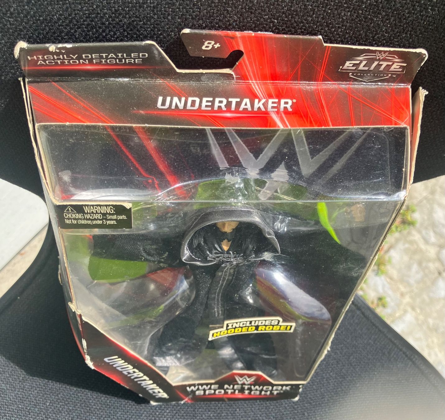 WWE Statuette: Actionfigur WWE      Network Spotlight.       The Undertaker – Nuovo e nell'imballaggio originale da Schaffhausen venduto da Beatstaeks 4
