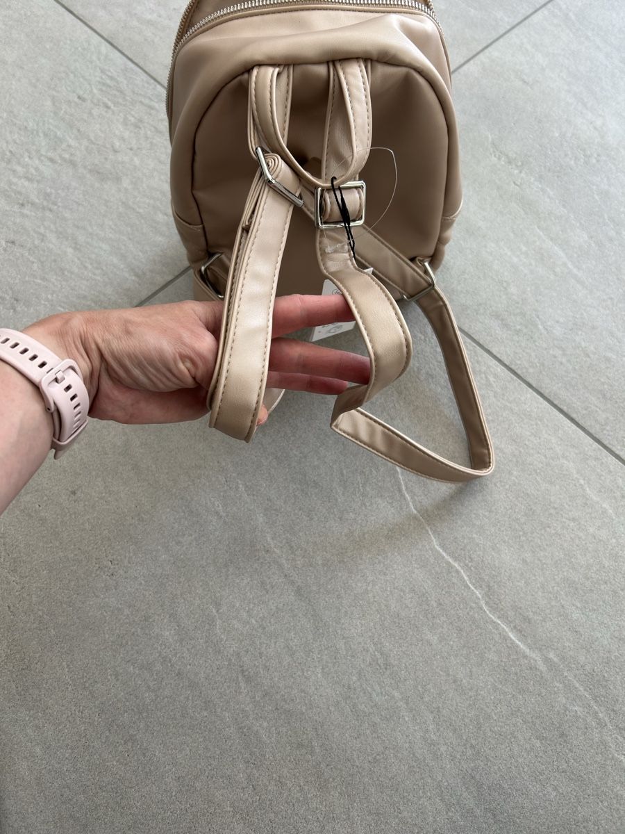 Rucksäcke: Kleine Jenny rucksack – Neu und originalverpackt aus Hilterfingen von kin_zx9j 4