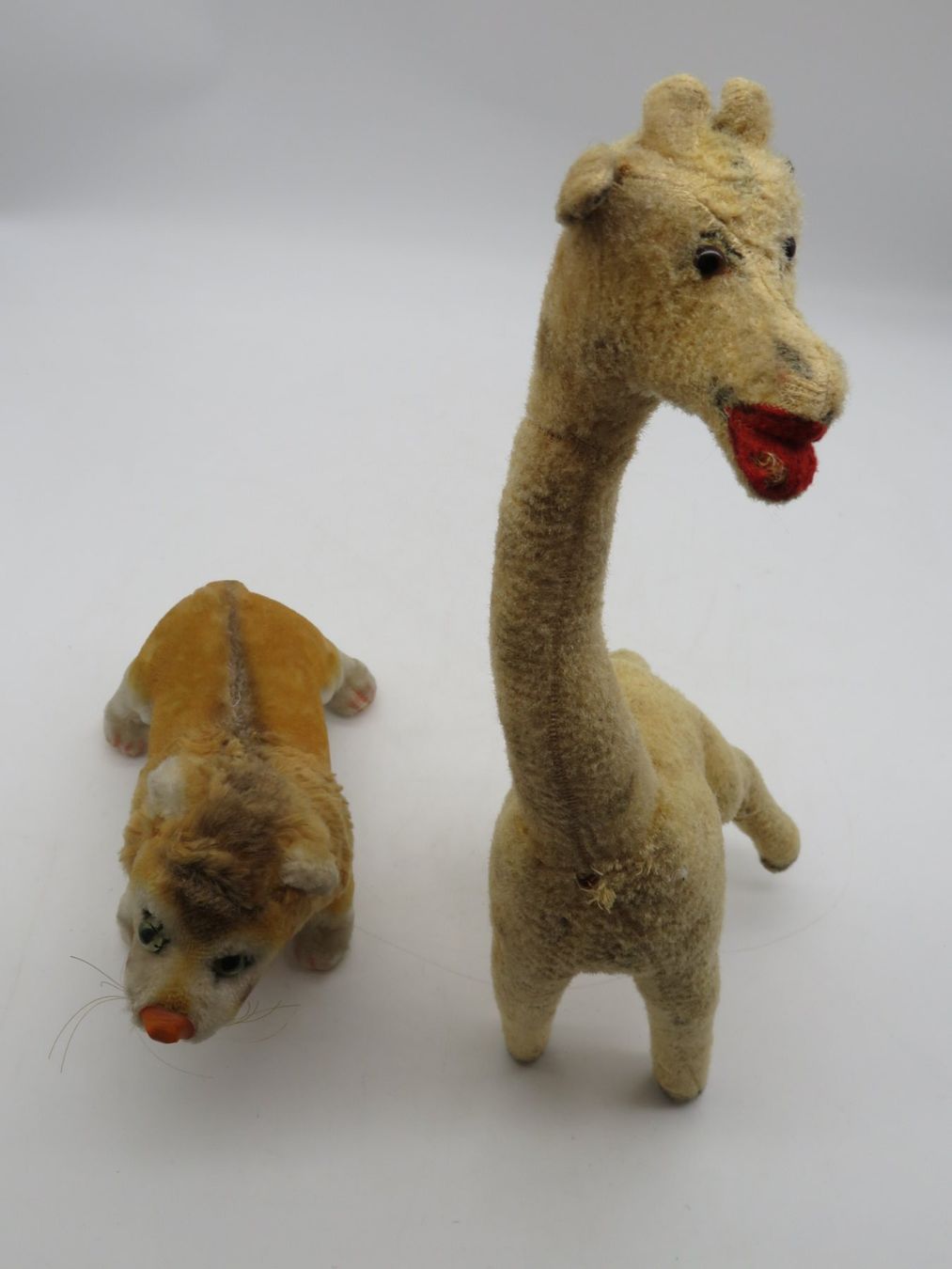 Giocattoli: Vintage Stofftier-Duo Löwe & Giraffe – Usato da Reinach BL venduto da WBZ-Flohmarkt 4