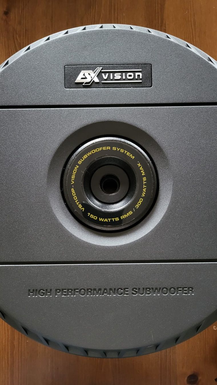 Verstärker: VW amp PRO Beats 8-Kanal + Subwoofer – Gebraucht aus Mamishaus von Meeeisi 2