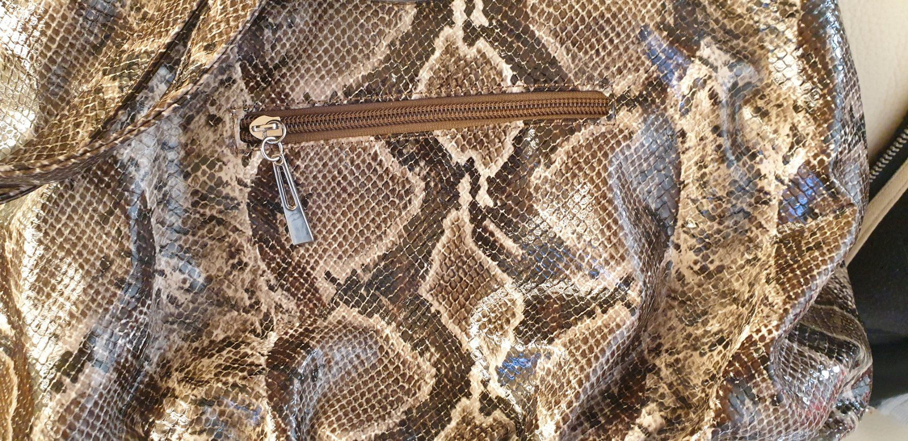 Taschen für Damen: Handtasche – Neu (gemäss Beschreibung) aus Zürich von bre_22v9 3