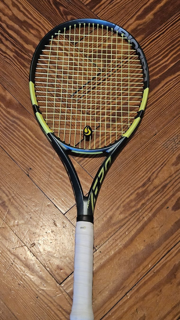 Raquette de tennis Babolat Pure Aero 100 (Gebraucht) in Lausanne für ...