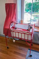 antikes Babybett, Gitterbett Eisen, Krankenhausbett, vintage