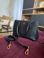 Prada Galleria Medium Saffiano Tasche – Schwarz (Top Zustand