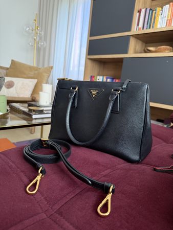 Prada Galleria Medium Saffiano Tasche – Schwarz (Top Zustand