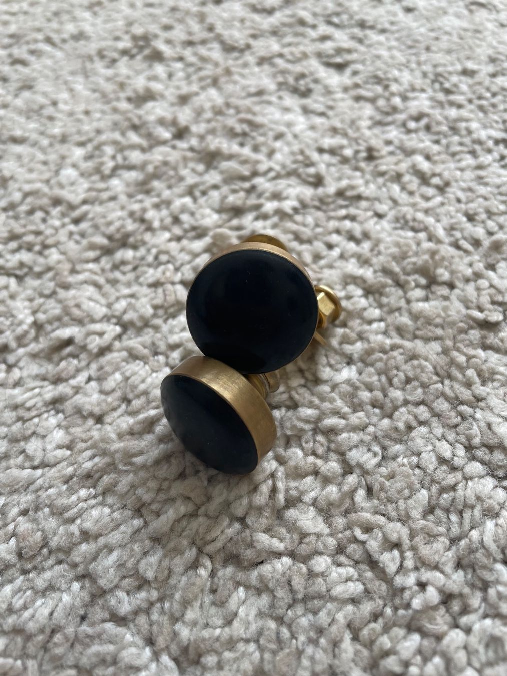 Bottoni: Schubladenknöpfe 12 Stk. schwarz/gold – Usato da Baar venduto da Beneman 5