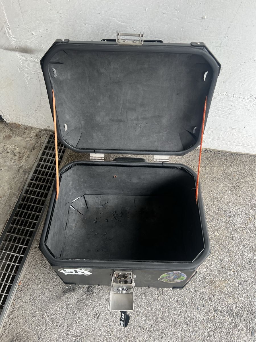 BMW Topcase: Top case bmw GS – Usato da Crans-Montana venduto da iva_q8qt 3