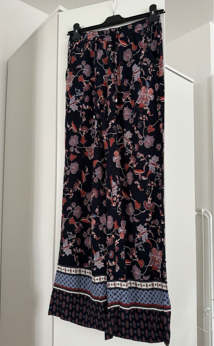 Hosen: Floral Wide Leg Summer Pants - Boho Chic Style – Neu (gemäss Beschreibung) aus Zürich von Tanja_G88 1