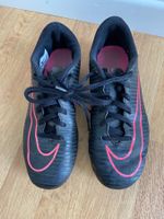 Nike Fussball Nockenschuhe Gr. (35-)36