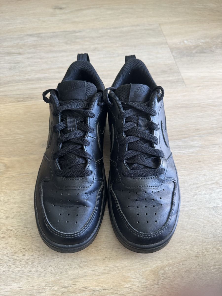 Nike Herrenschuhe: NIKE pointure 38 EUR  – Gebraucht aus Colombier NE von kajo04