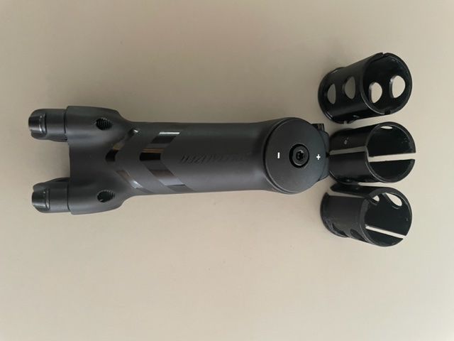 Specialized Pièces détachées: Specialized Multi Comp Potence - 12 degree - adjustable shim – D'occasion à St-Triphon par keb_y2f8