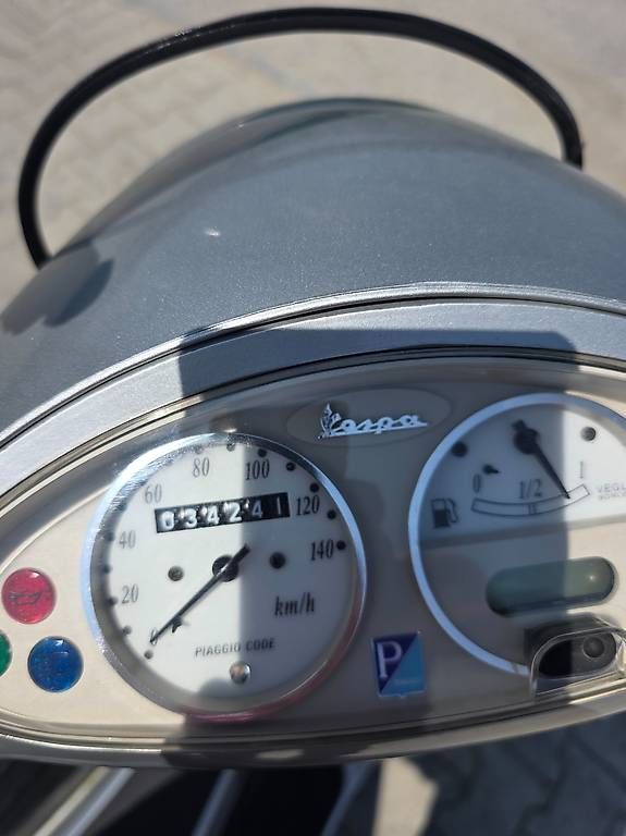 Vespa Scooter: Vespa ET4, Top Zustand – Usato da Dietlikon venduto da rafcie 3