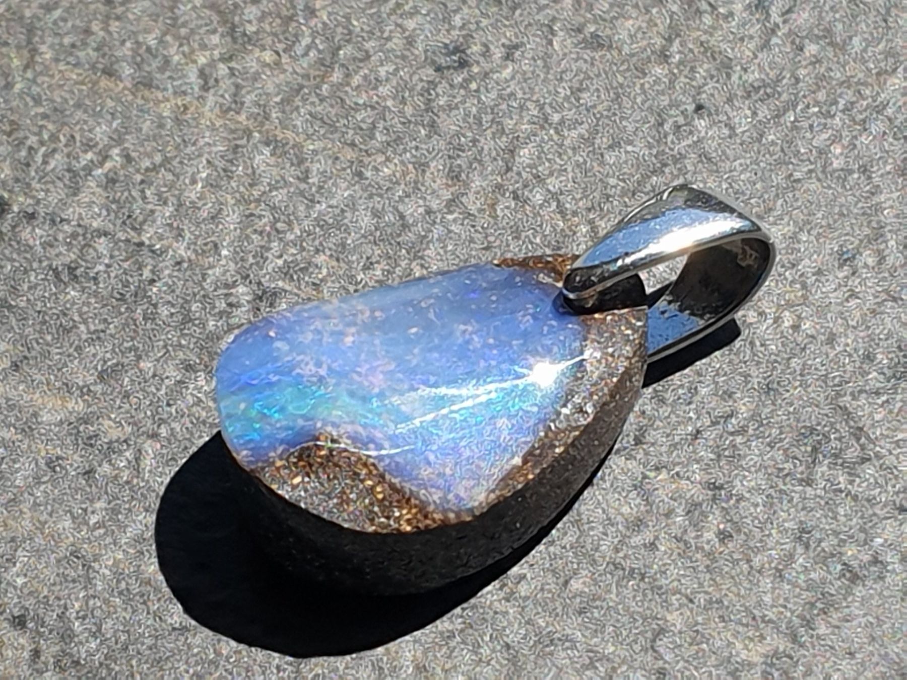 Ciondoli: Anhänger Boulder Opal. – Nuovo (secondo la descrizione) da Niederbüren venduto da Raphael014 1