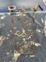Schmiedeeisen Gitter ornate rostiger Zustand 