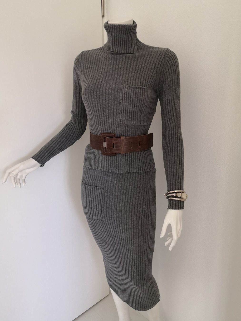 Mango Gonne: 🤩MANGO 2-TEILER: ROCK & PULLOVER GESTRICKT GRAU – Nuovo (secondo la descrizione) da Olten venduto da Naja-Twins-Twins 1