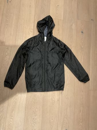 Regenjacke mit Kapuze, Schwarz, Dünn, Top Zustand, Gr. 160cm