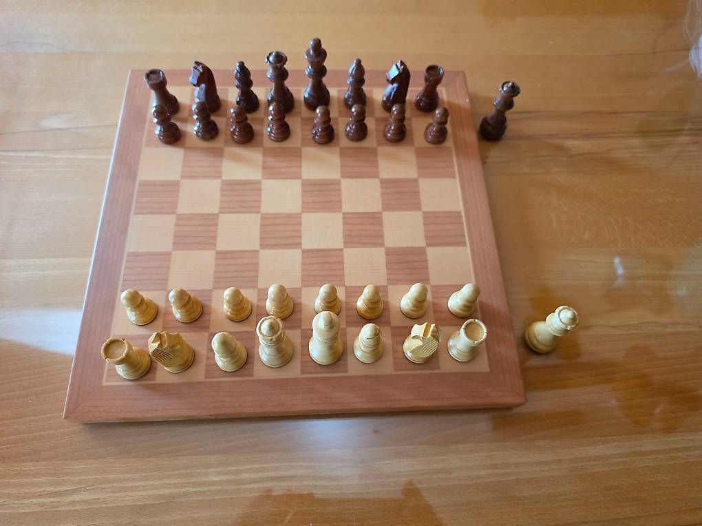 Spiele: Jeu d'échecs Chessnut Air Plus + housse de transport – Gebraucht aus St-Légier-Chiésaz von jmw_5jsz 1