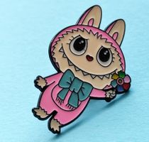 Pin: Labubu mit Windrad in der Hand... ca. 5 cm