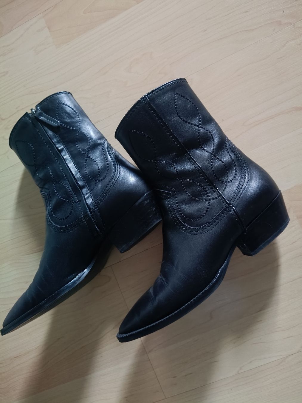 Massimo Dutti Herrenschuhe: Stiefeletten von Massimo Dutti, Grösse 37 – Gebraucht aus Adliswil von Vimovi 1