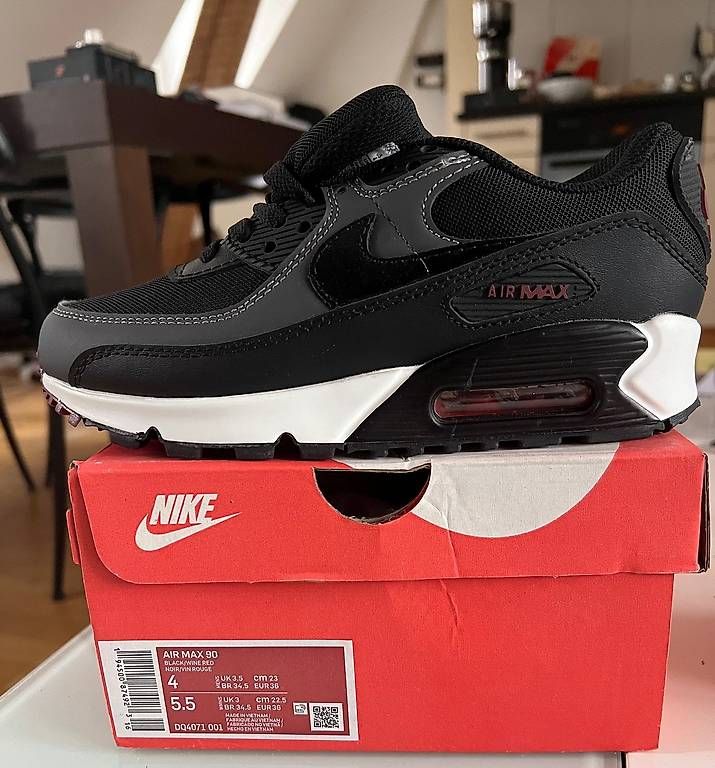 Herrenschuhe: Nike Air Max 90 – Neu und originalverpackt aus Basel von Iggy1078 1