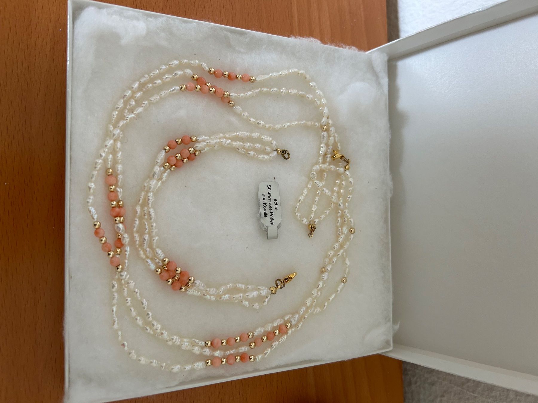 Altri gioielli: PERLENKETTE  und  ARMBAND   mit Koralle – Usato da Olten venduto da Pablo7 6