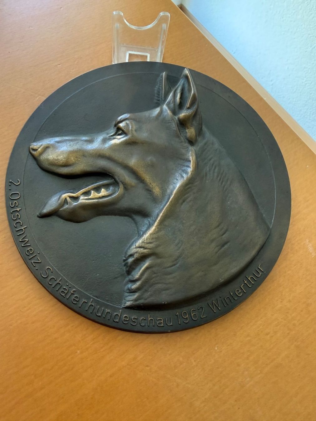 Servierplatten: 2. Ostschweizer Schäferhundschau 1962 Winterthur, Gussplatte – Gebraucht aus Fehraltorf von bruggin 1