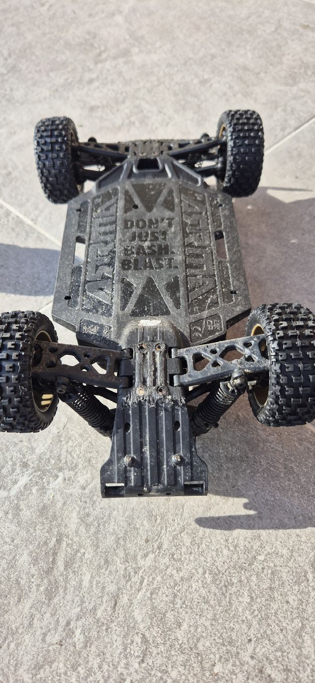 Arrma RC Modellbau: ARRMA Mojave 1/18 – Gebraucht aus Gingins von lutin_4 6