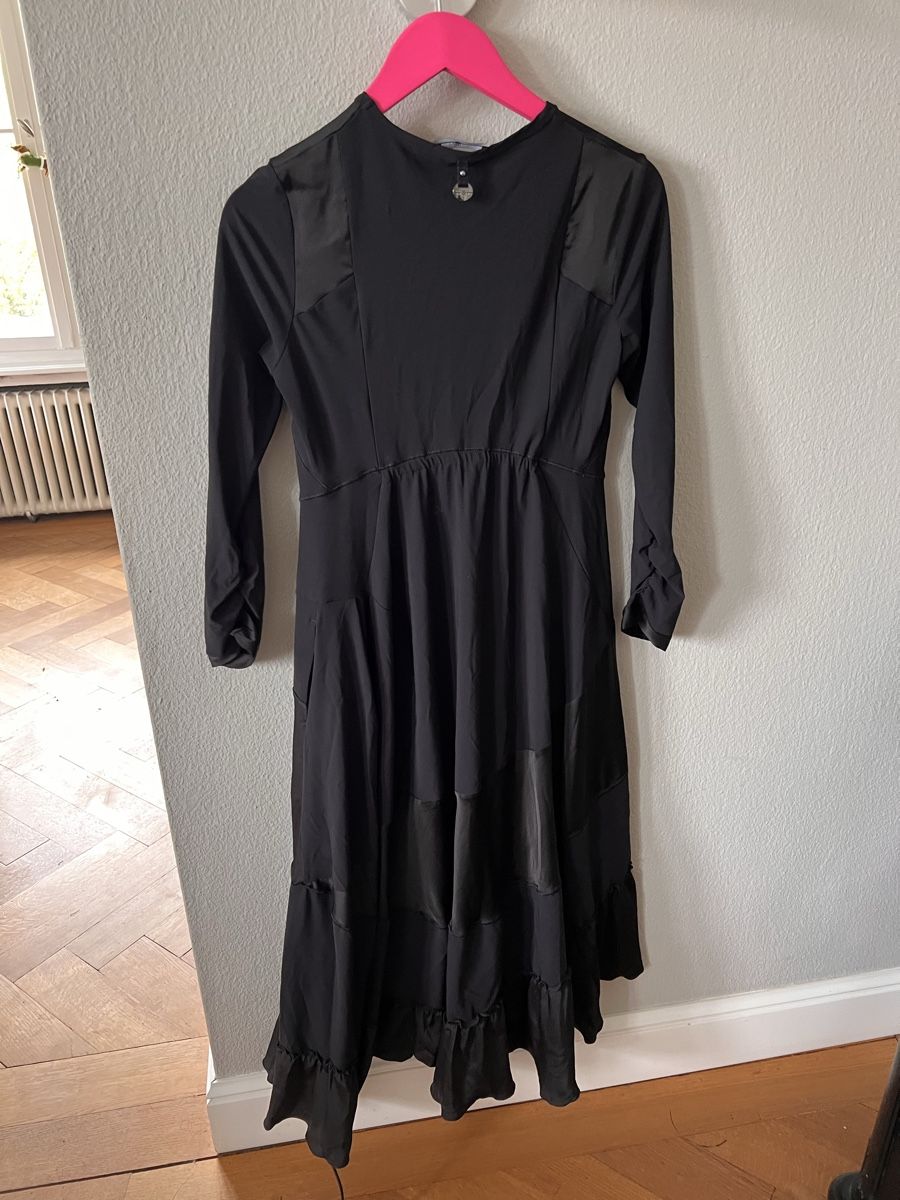 High Vestiti: Kleid HIGH, Gr. 36, schwarz – Usato da Solothurn venduto da Brini06 3