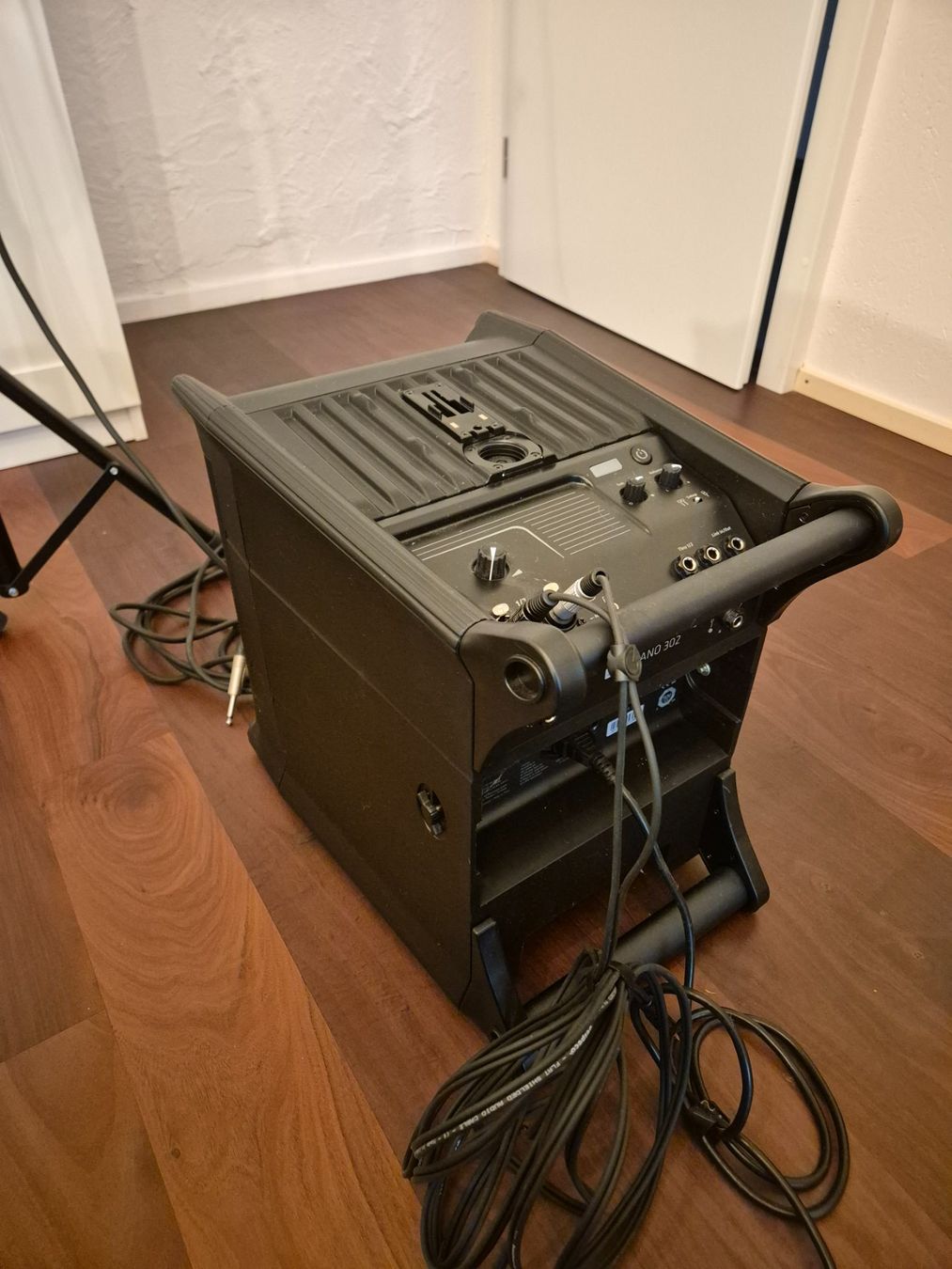 Amplificatori: HK Audio Lucas Nano 302 PA-System – Usato da Uster venduto da sun_vs8c 2
