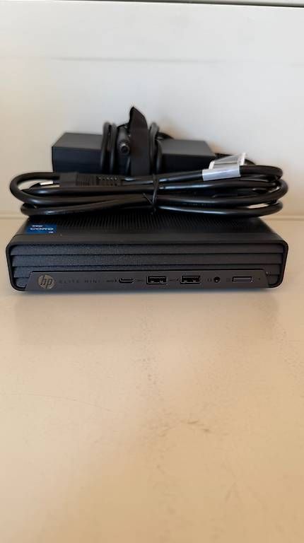 Hewlett Packard PC: HP Elite Mini 800 G9 Desktop PC – Usato da Zürich venduto da hotsaucenzuerich