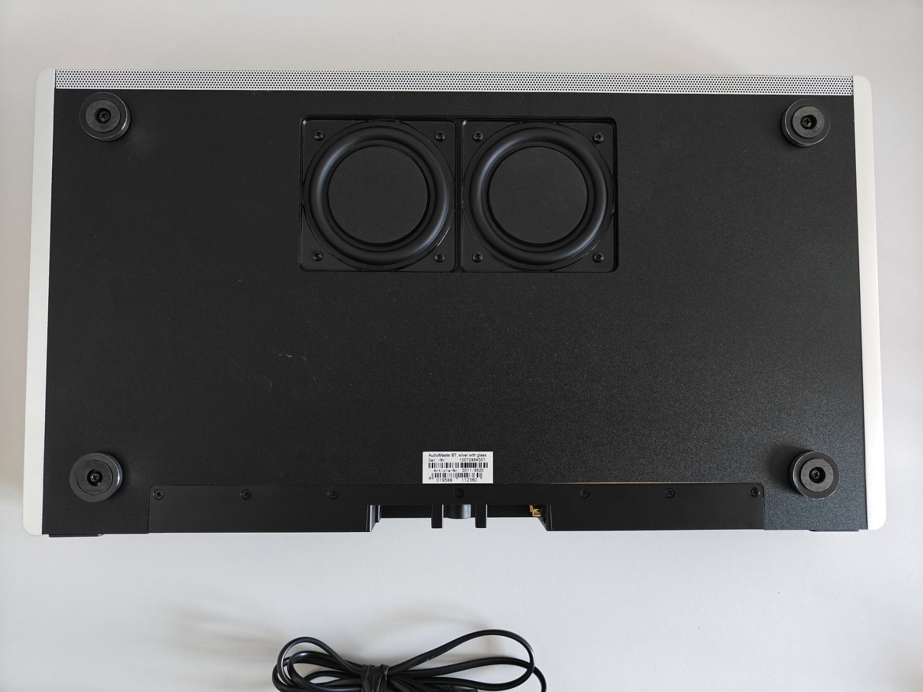 Home Cinema: TechniSat AudioMaster BT - Soundbase Silber Glas - 2010 – Usato da Birr venduto da DisDas 7