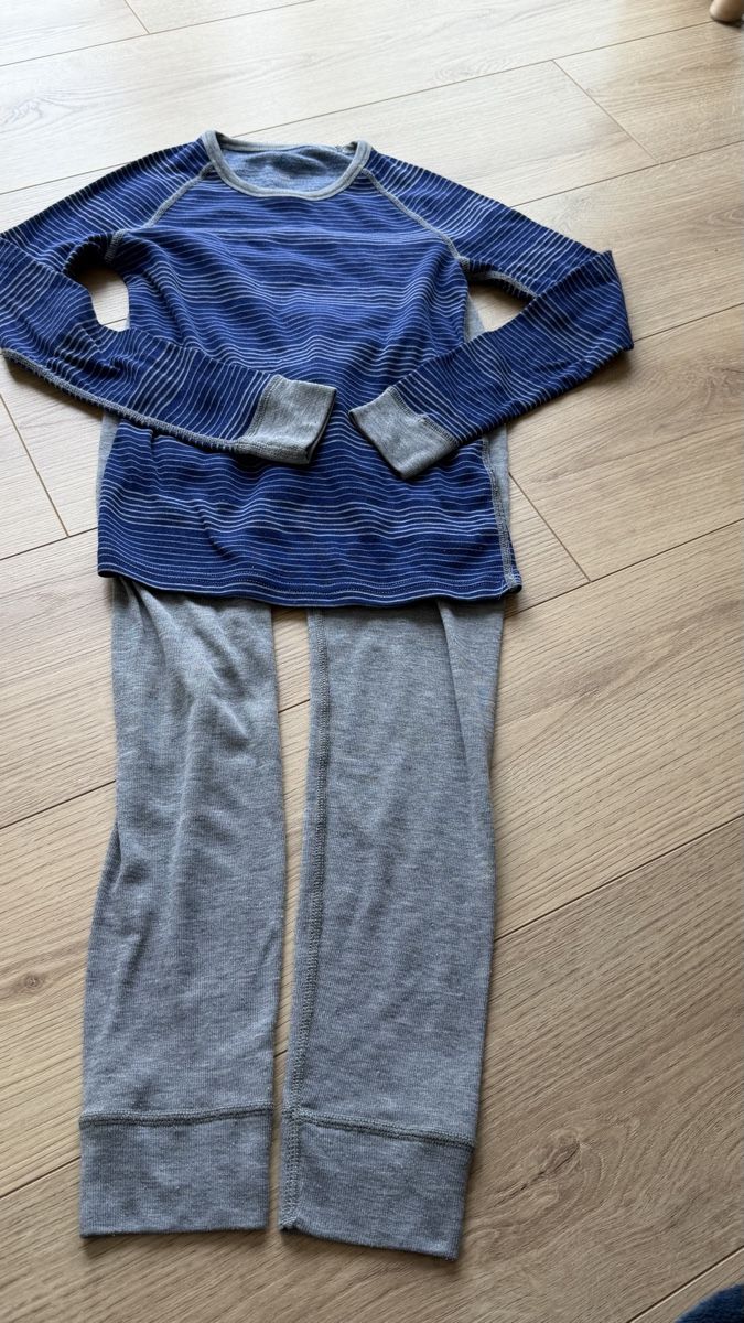 Lotti & Set di vestiti: ODLO thermo 2 komplett gr.140 – Usato da Kriessern venduto da Kramar12
