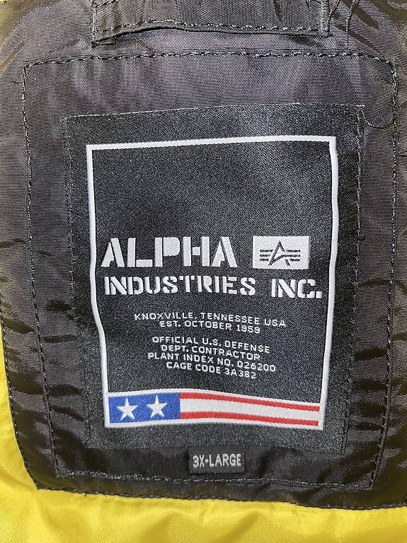 Jacken: Veste Alpha industries – Gebraucht aus Chernex von dan_5whc 1