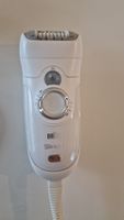 Braun Silk-épil 7 Epilierer weiss mit Zubehör gebraucht