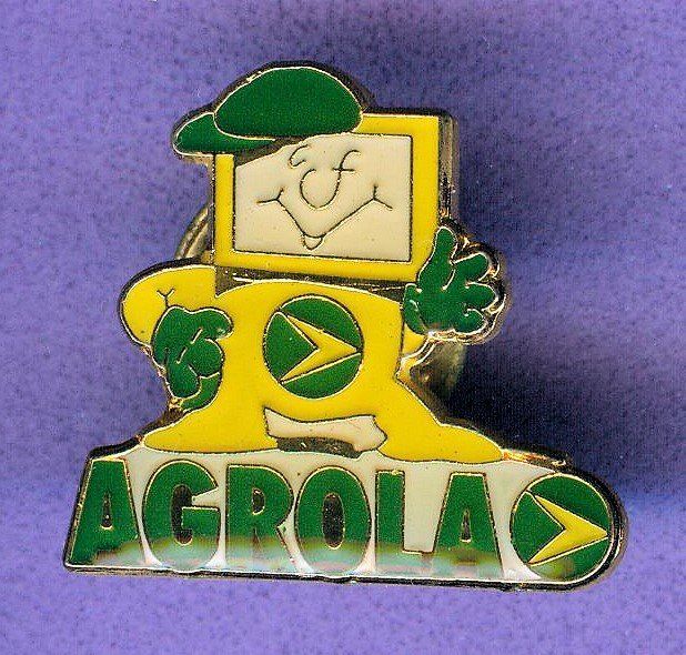 Placchette & Badge: AGROLA  Tanksäule – Usato da Winterthur venduto da Sammleroase