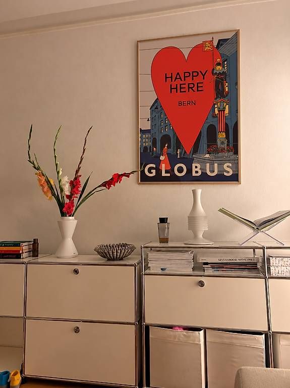 Poster & Bilder: Bild aus Globuskampagne – Gebraucht aus Bern von amyfly