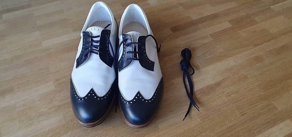 Scarpe da donna: Neue und ungetragene Golfschuhe – Nuovo e nell'imballaggio originale da Zürich venduto da zuHause75