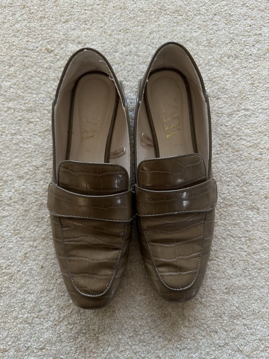 Zara Scarpe da donna: Zara Croc-Effect Loafers, Size 38 – Usato da Blonay venduto da sae_6sgw 1