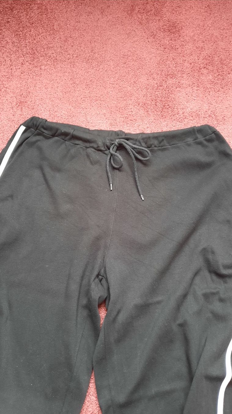 Pantaloni: Trainerhose Freizeithose Gr. Xl / 44 – Nuovo (secondo la descrizione) da zufikon venduto da braemestaender01 2