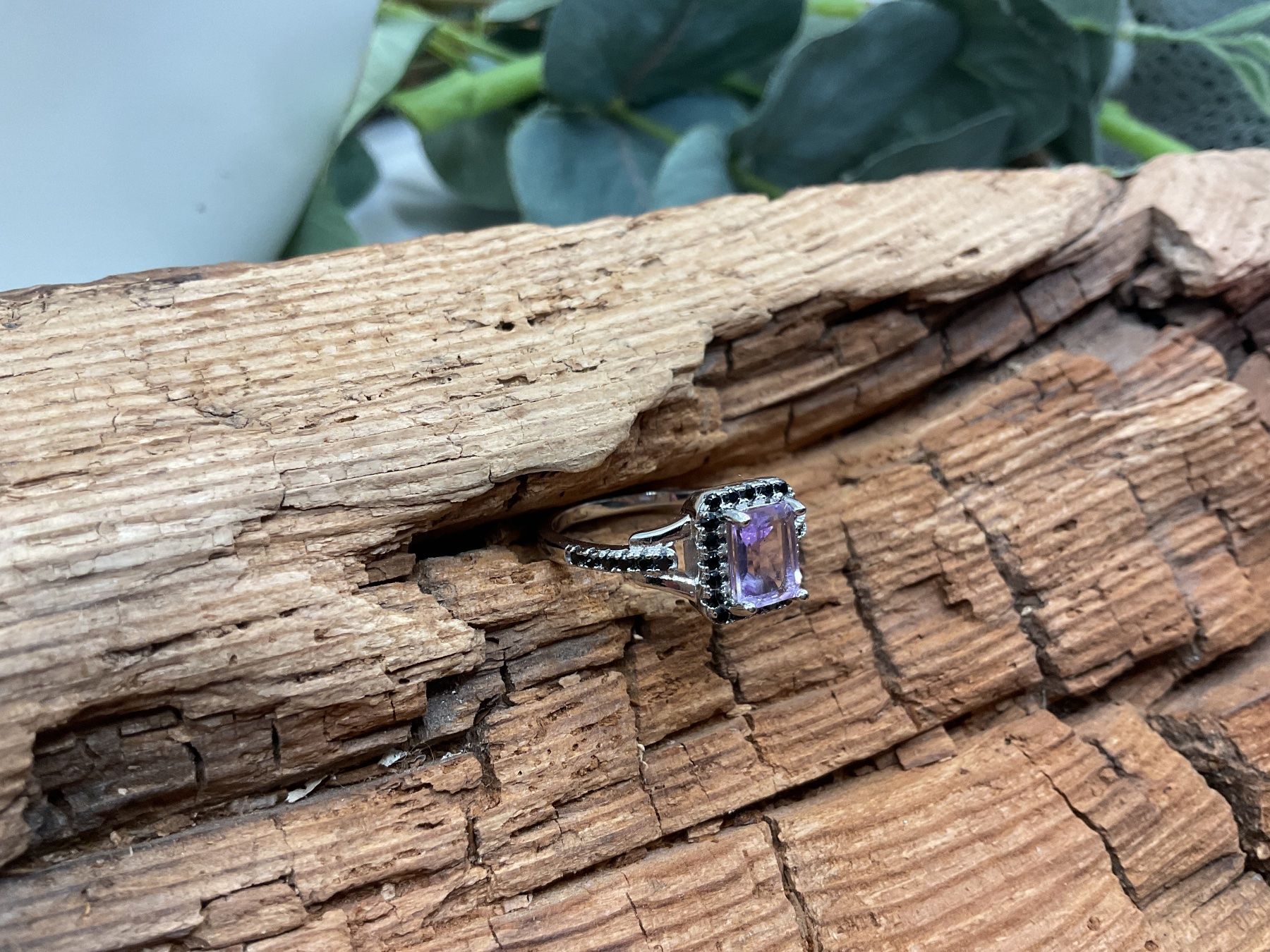 Anelli: Zarter Silberring mit Amethyst und Spinell, Gr. 56 – Nuovo (secondo la descrizione) da Luzern venduto da S.Kern01 1