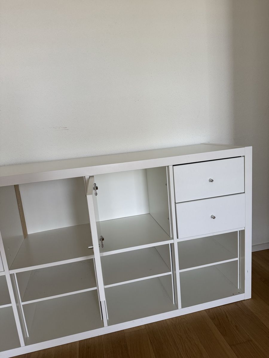 Scaffali: KALLAX Möbel ikea neuwertig – Usato da Meilen venduto da Romana13